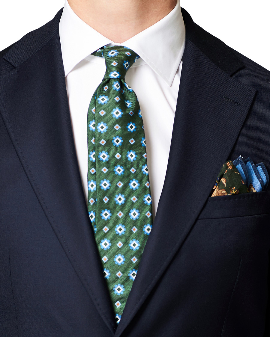 Herre | Drake's MTO Pocket Square Blue | Drake's | MTO Pocket Square Blue