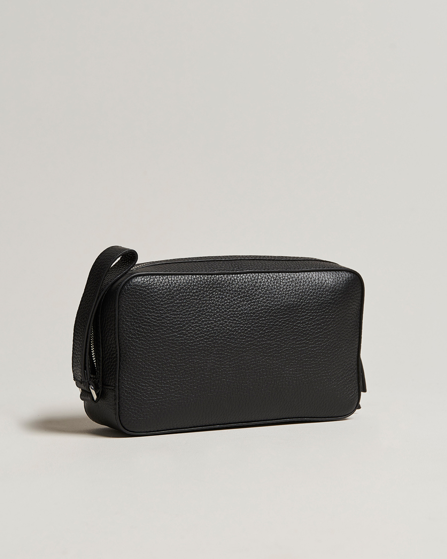 Herre | Tilbehør | Tiger of Sweden | Wes Grained Leather Toilet Bag Black