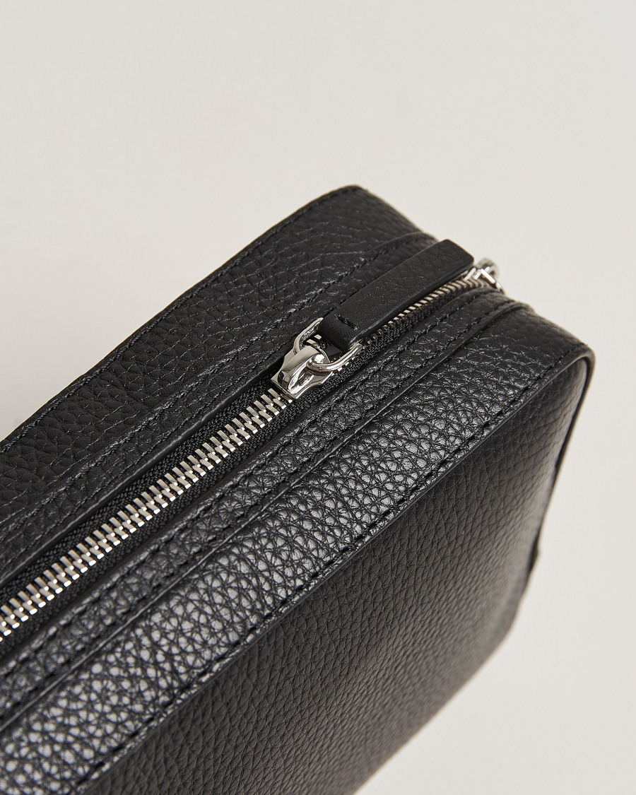 Herre | Vesker | Tiger of Sweden | Wes Grained Leather Toilet Bag Black