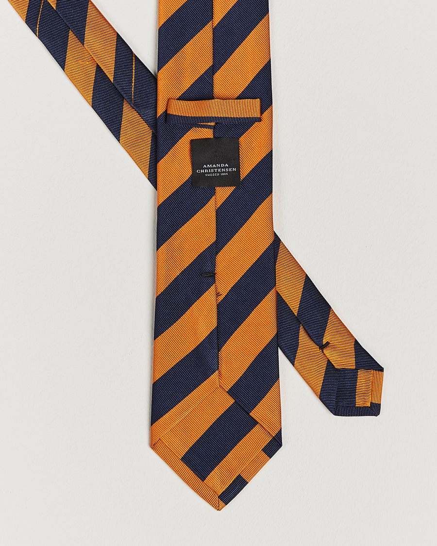 Herre | Amanda Christensen Regemental Stripe Classic Tie 8 cm Orange/Navy | Amanda Christensen | Regemental Stripe Classic Tie 8 cm Orange/Navy