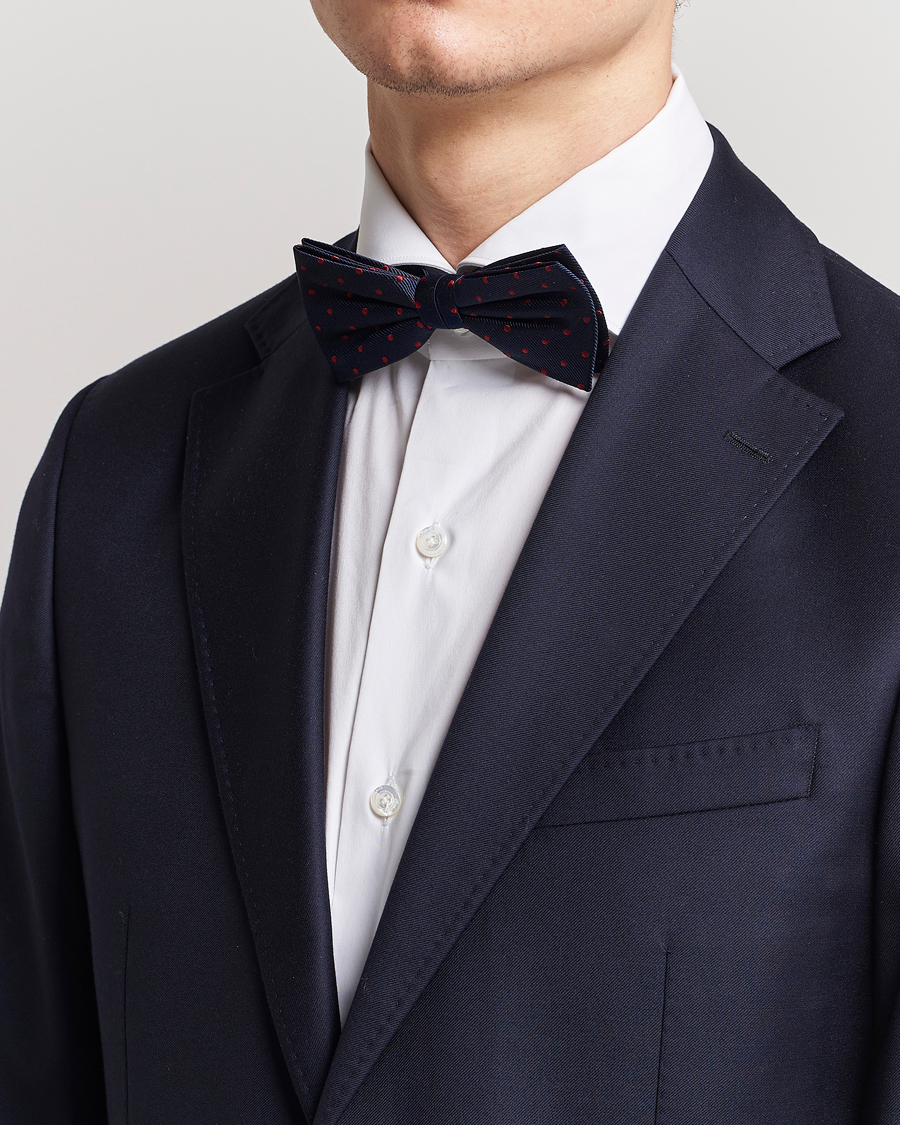 Herre | Amanda Christensen Dot Pre Tie Silk Navy/Wine | Amanda Christensen | Dot Pre Tie Silk Navy/Wine