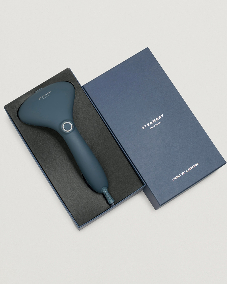 Herre | Steamery Cirrus No. 2 Travel Steamer Blue | Steamery | Cirrus No. 2 Travel Steamer Blue