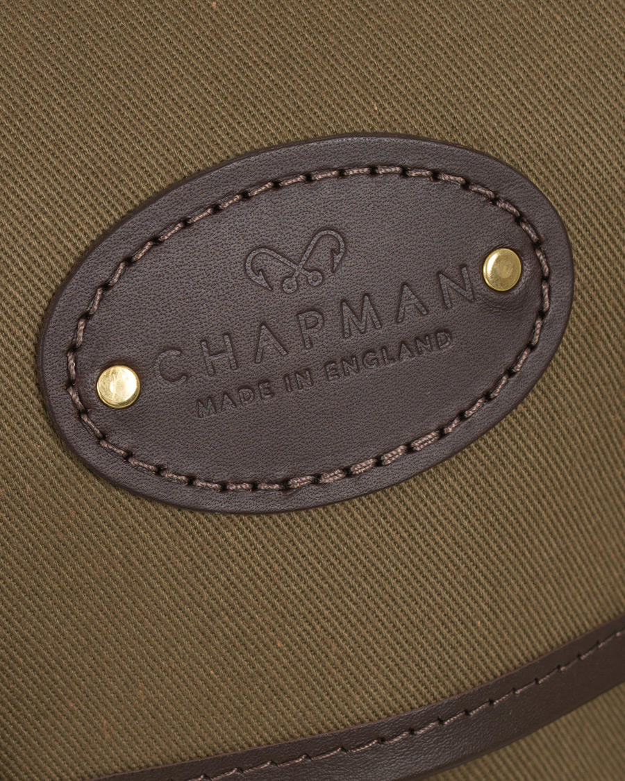 Herre | Chapman Bags Troutbeck 16 Canvas Shoulder Bag Deep Olive | Chapman Bags | Troutbeck 16 Canvas Shoulder Bag Deep Olive