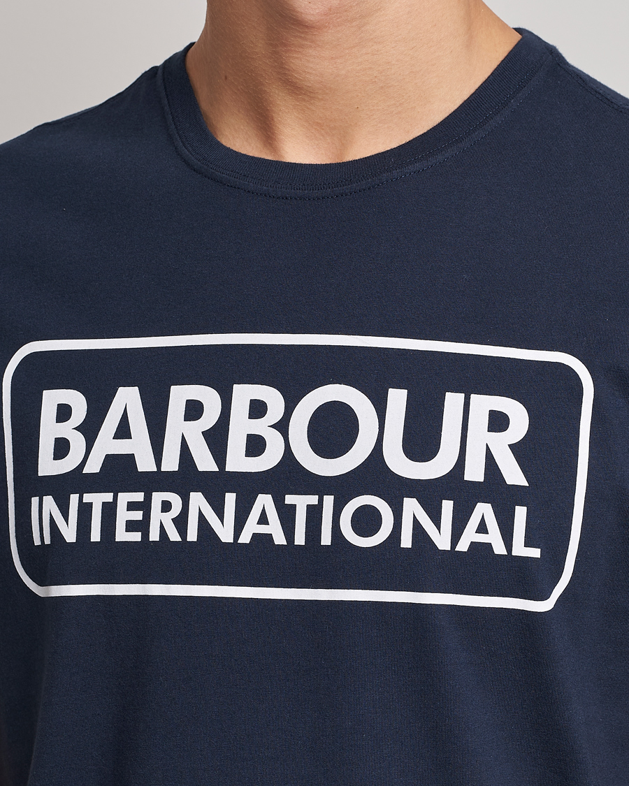 Herre | T-Shirts | Barbour International | Large Logo Crew Neck Tee Navy