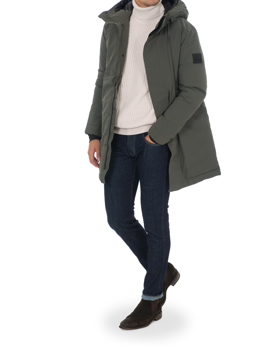 J.Lindeberg Mats Active Nylon Parka Green hos CareOfCarl.no