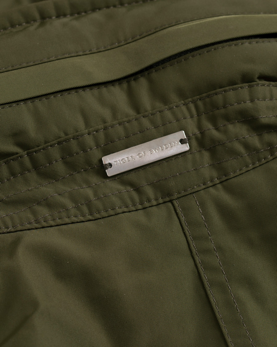 Herre | Jakker | Tiger of Sweden | Ossien Padded Field Jacket Military Green