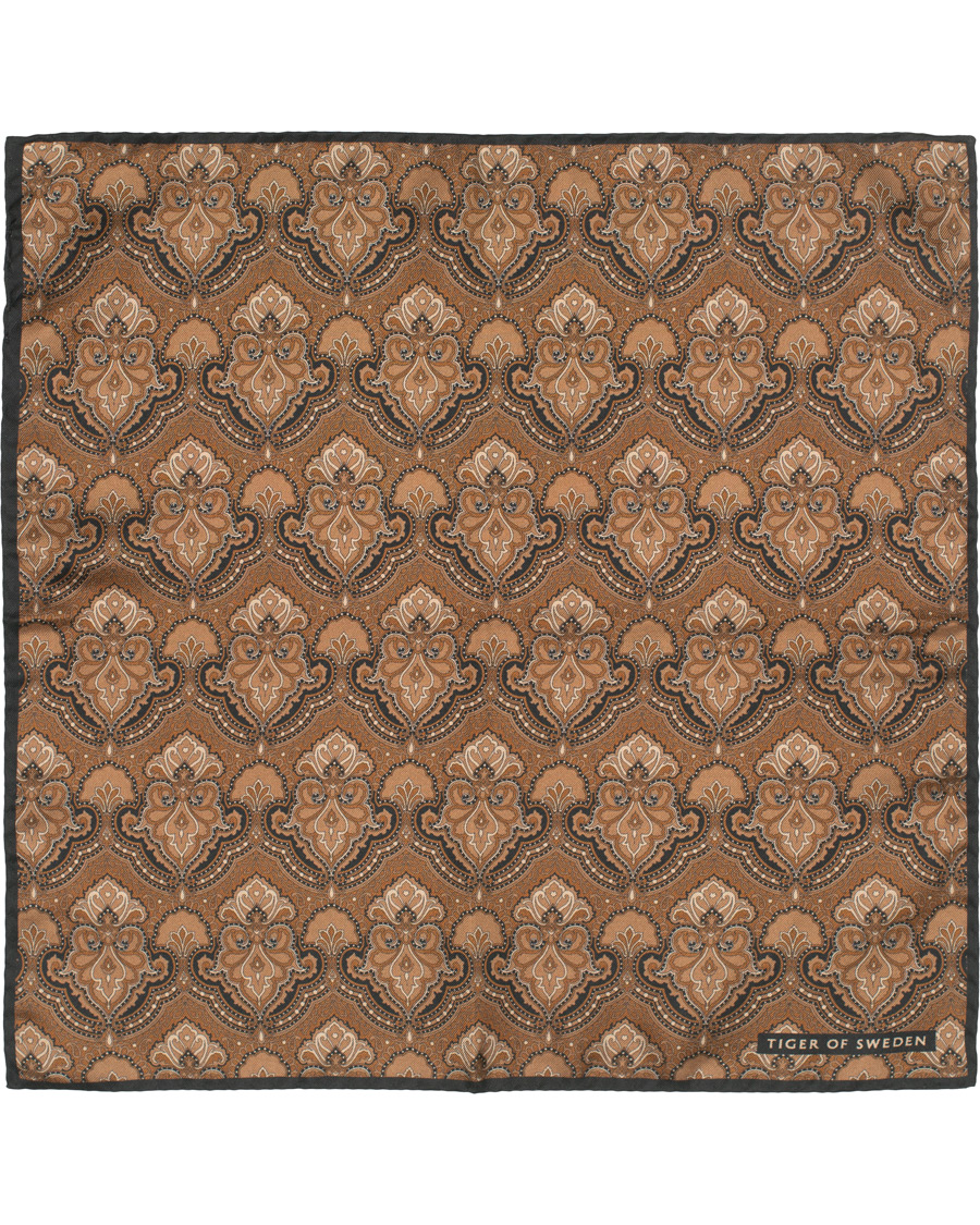 Herre | Tiger of Sweden Pais Printed Silk Pocket Square Brown | Tiger of Sweden | Pais Printed Silk Pocket Square Brown