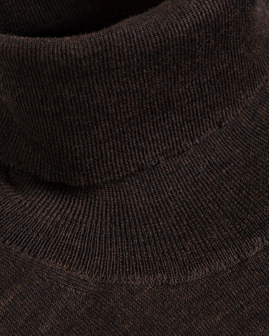 Herre | Gensere | Oscar Jacobson | Cole Extra Fine Merino Rollneck Brown