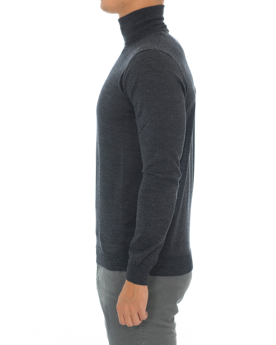 Herre | Gensere | Oscar Jacobson | Cole Extra Fine Merino Rollneck Dark Grey