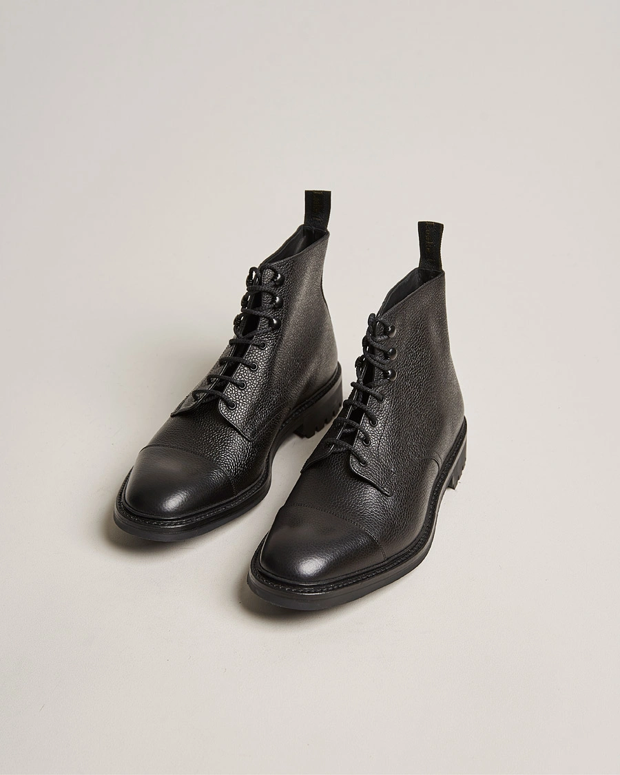 Herre | Svarte støvler | Loake 1880 | Sedbergh Derby Boot Black Calf Grain
