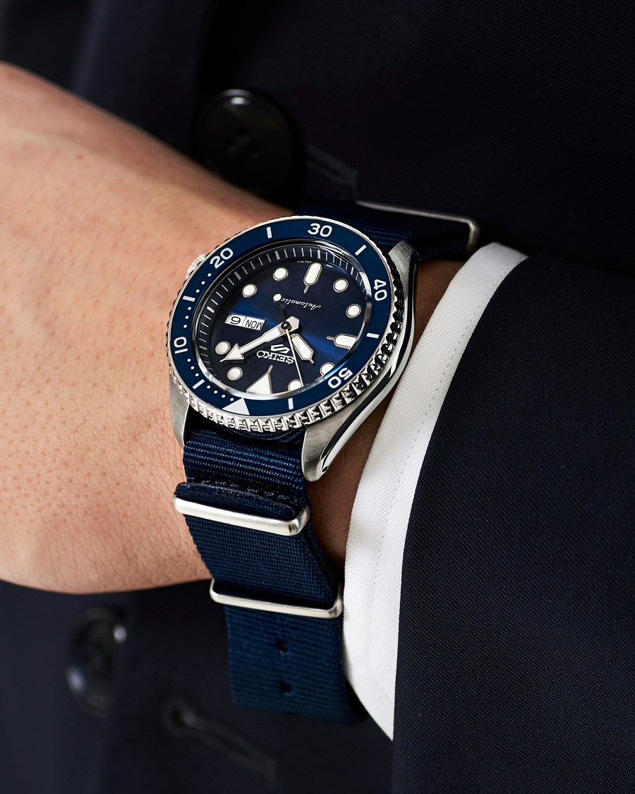 Herre | Seiko 5 Sports Mens 43mm 100m Automatic Blue Dial/Nato | Seiko | 5 Sports Mens 43mm 100m Automatic Blue Dial/Nato