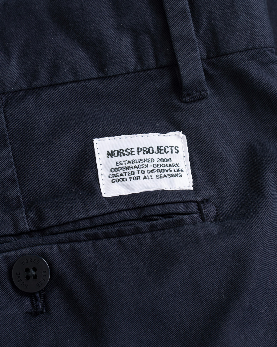 Herre | Bukser | Norse Projects | Aros Slim Light Stretch Chinos Dark Navy