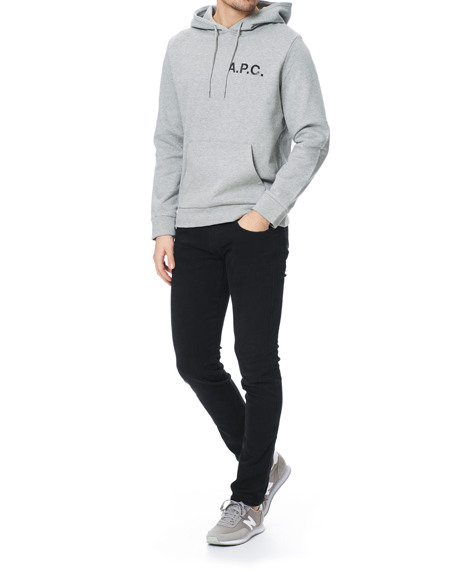 A.P.C Stamp Hoodie Gris Chine hos CareOfCarl.no