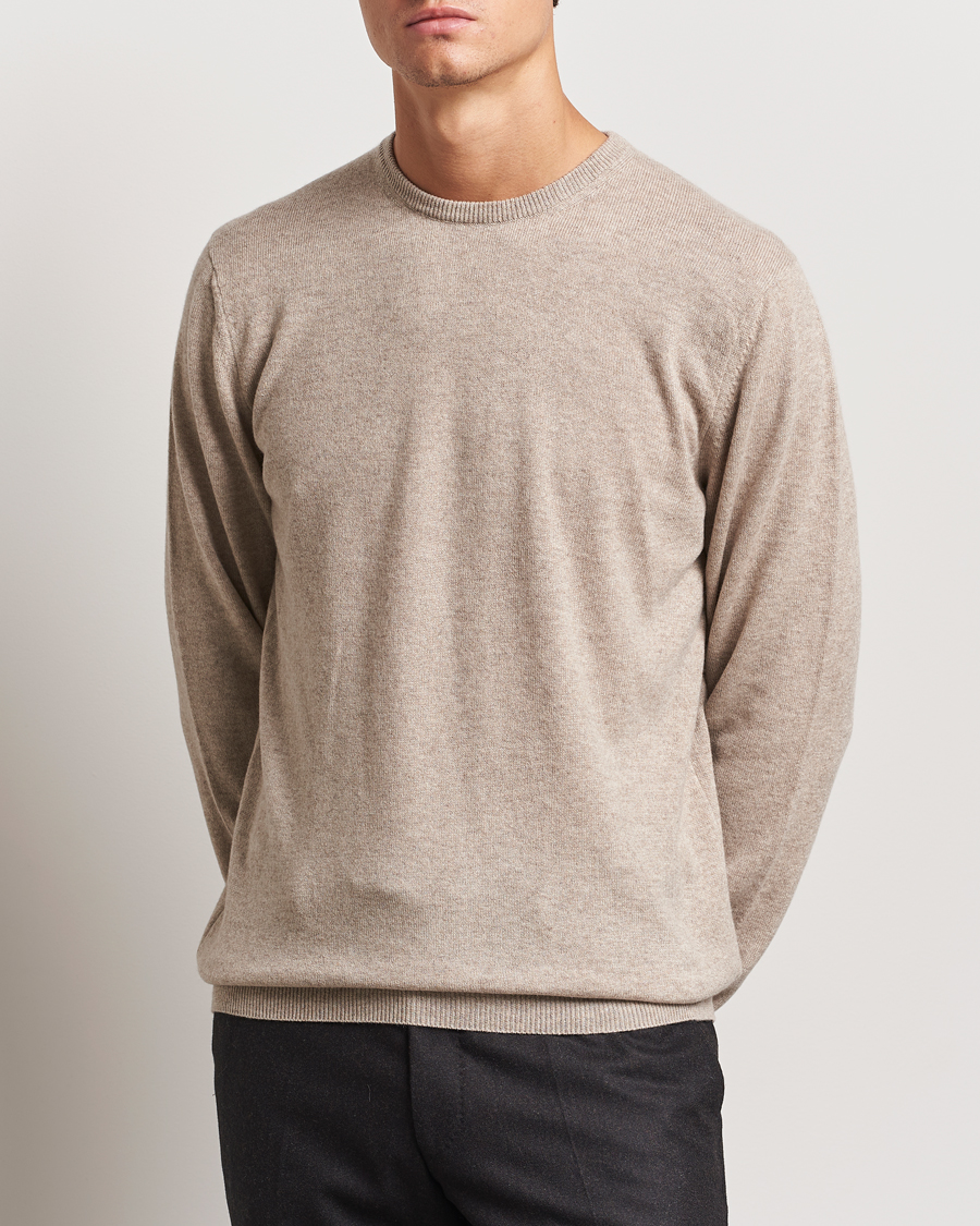 Herre | Kashmirgensere | Piacenza Cashmere | Cashmere Crew Neck Sweater Beige