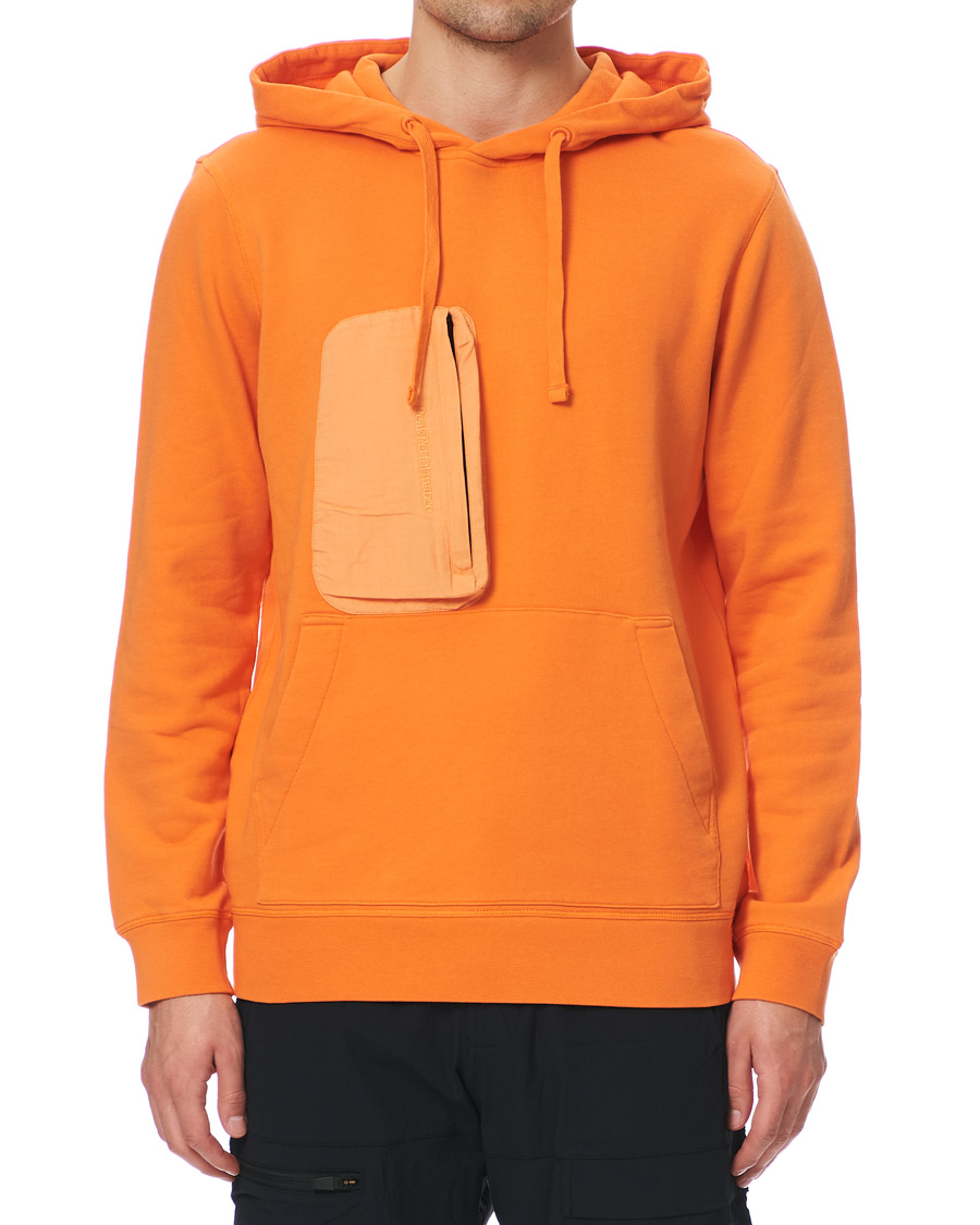 Herre | Gensere | Peak Performance | Combined Hoodie Orange