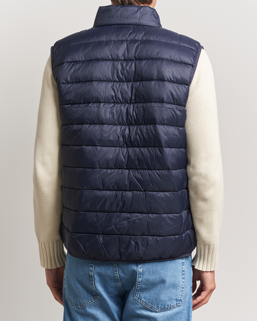 Herre | Vester | Barbour Lifestyle | Bretby Lightweight Down Gilet Navy