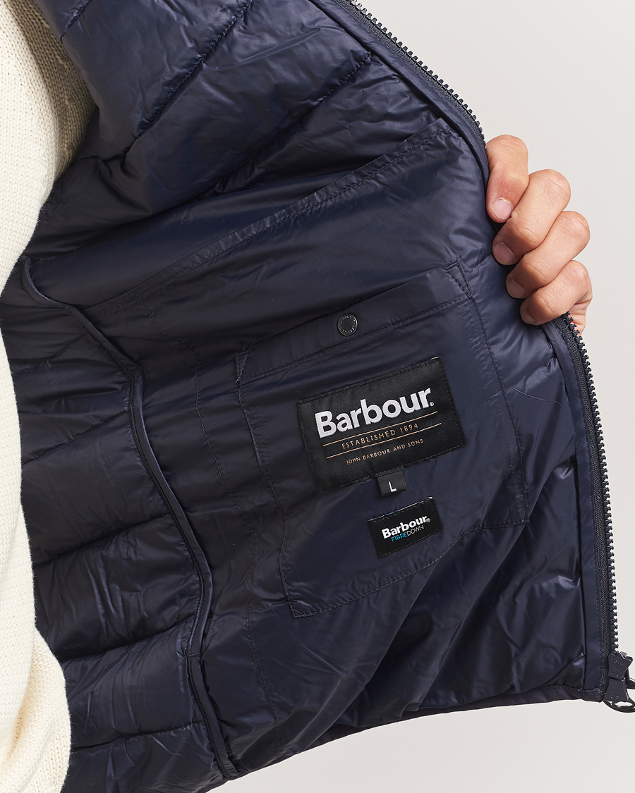 Herre | Vester | Barbour Lifestyle | Bretby Lightweight Down Gilet Navy