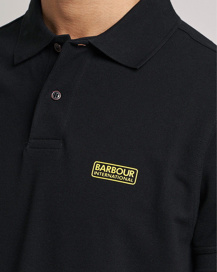Herre | Pikéer | Barbour International | Essential Polo Black