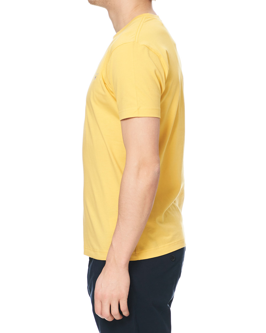 Herre | T-Shirts | GANT | The Original Tee Mimosa Yellow