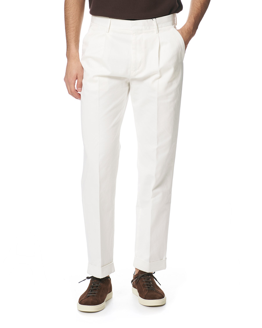 Herre | Bukser | Morris | Bernard Pleated Turn Up Trousers Off White