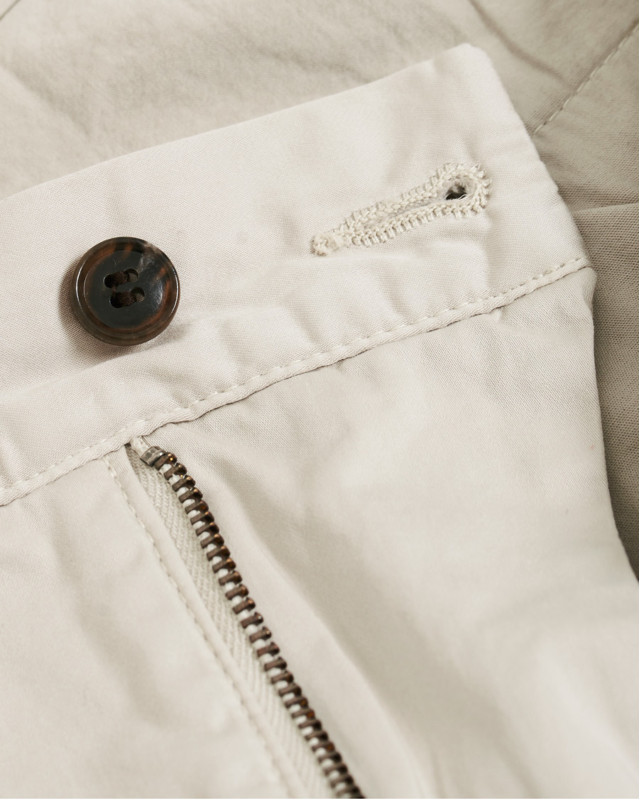 Herre | Bukser | Tiger of Sweden | Truman Satin Chinos Beige