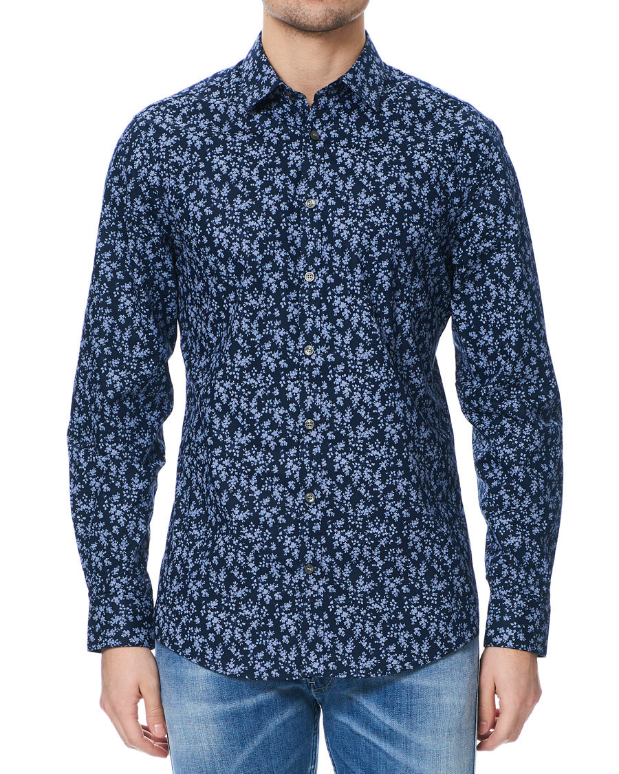 Herre | Skjorter | Tiger of Sweden | Ferene Printed Flower Shirt Navy