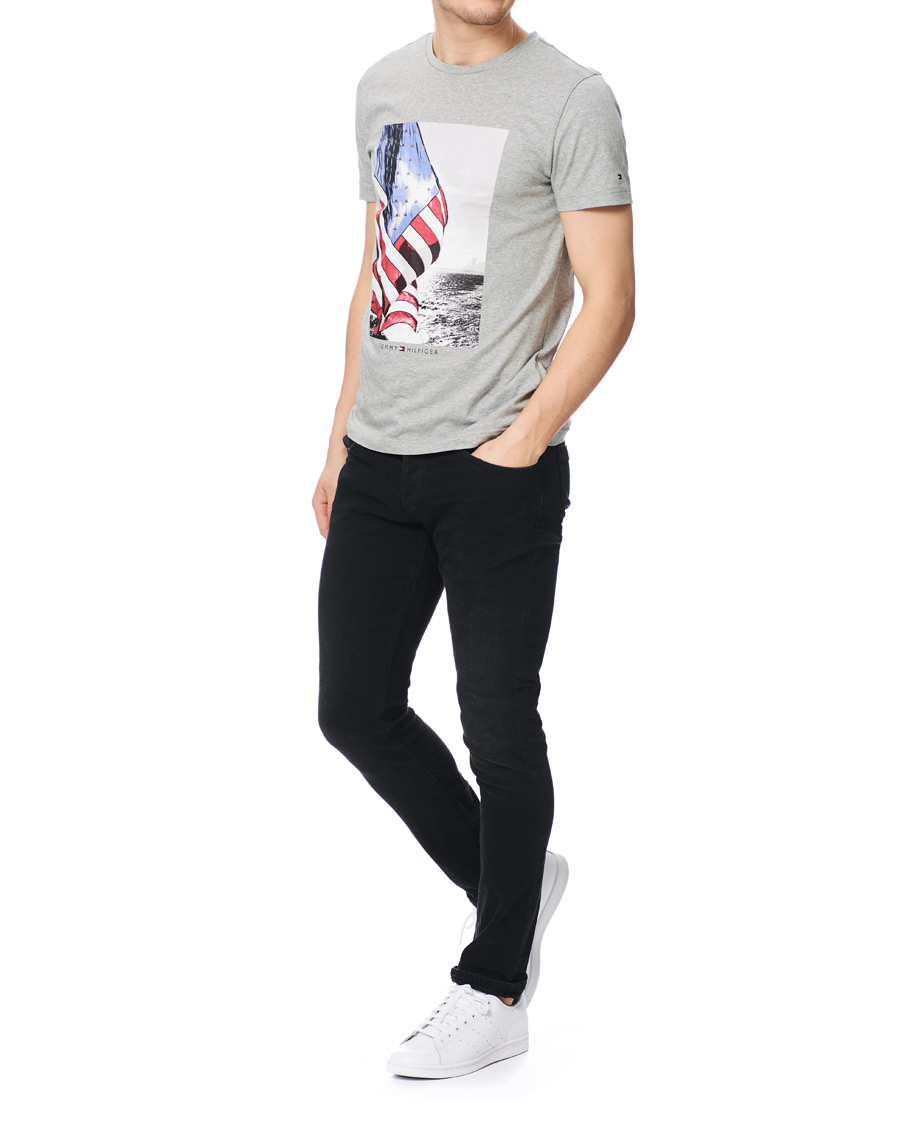 Herre | T-Shirts | Tommy Hilfiger | Flag Photo Print Crew Neck Tee Medium Grey Heather XL