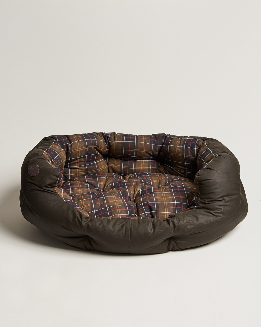 Herre | Wax Cotton Dog Bed 35' Olive | Barbour Lifestyle | Wax Cotton Dog Bed 35' Olive
