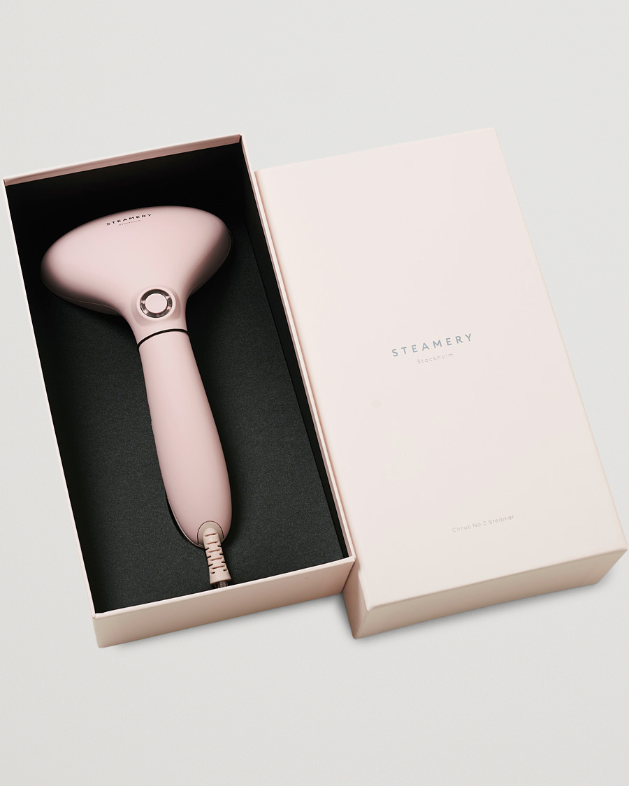 Herre | Steamery Cirrus No. 2 Travel Steamer Pink | Steamery | Cirrus No. 2 Travel Steamer Pink
