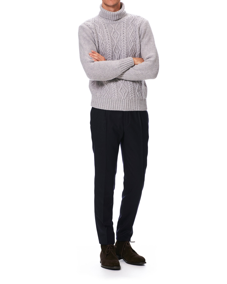 Herre | Gensere | Inis Meáin | Classic Aran Wool Turtleneck Light Grey