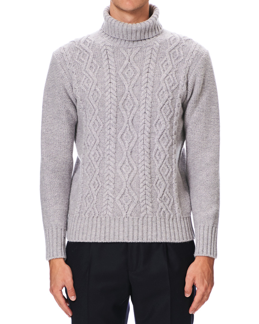 Herre | Gensere | Inis Meáin | Classic Aran Wool Turtleneck Light Grey