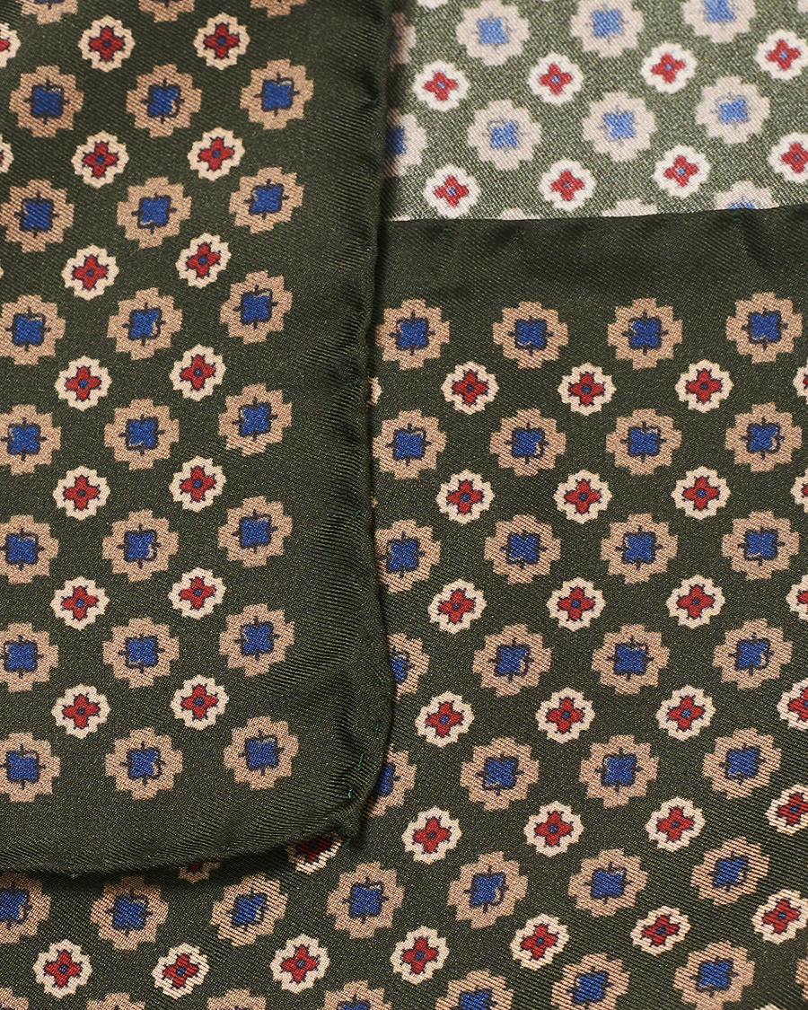 Herre | Amanda Christensen Silk Twill Printed Pocket Square Green | Amanda Christensen | Silk Twill Printed Pocket Square Green