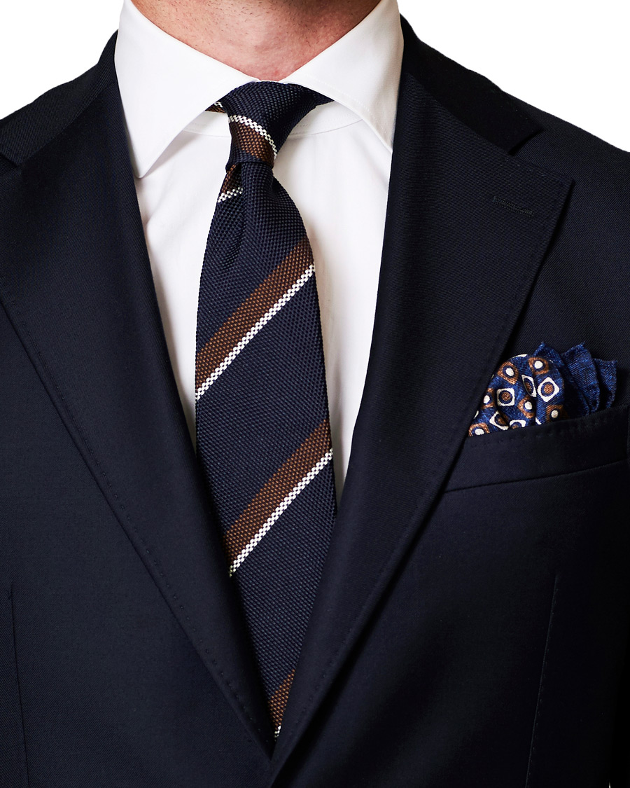 Herre | Amanda Christensen Silk Oxford Printed Pocket Square Navy | Amanda Christensen | Silk Oxford Printed Pocket Square Navy