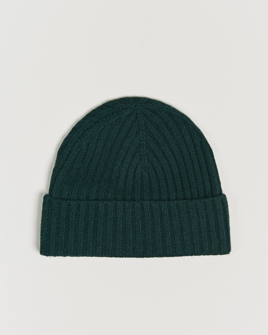 Herre | Amanda Christensen Rib Knitted Cashmere Cap Bottle Green | Amanda Christensen | Rib Knitted Cashmere Cap Bottle Green