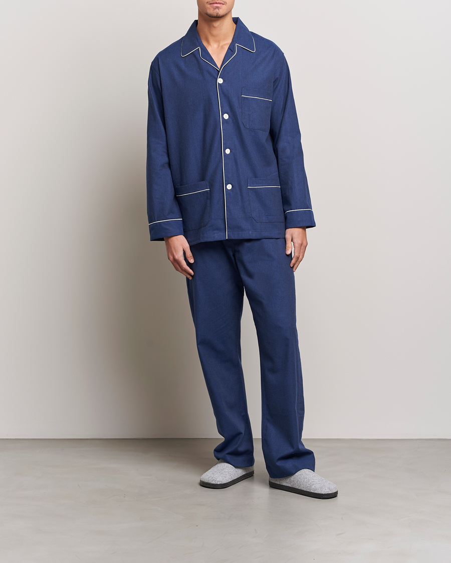 Herre | Pyjamaser og badekåper | Derek Rose | Brushed Cotton Flanell Pyjama Set Navy