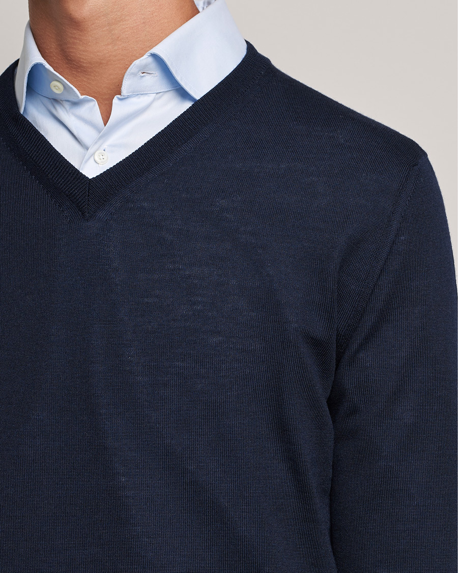 Herre | Gensere | Canali | Merino Wool V-Neck Navy