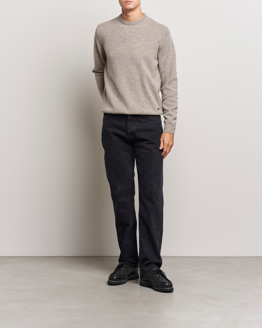 Herre | Gensere | Barbour Lifestyle | Patch Crew Stone