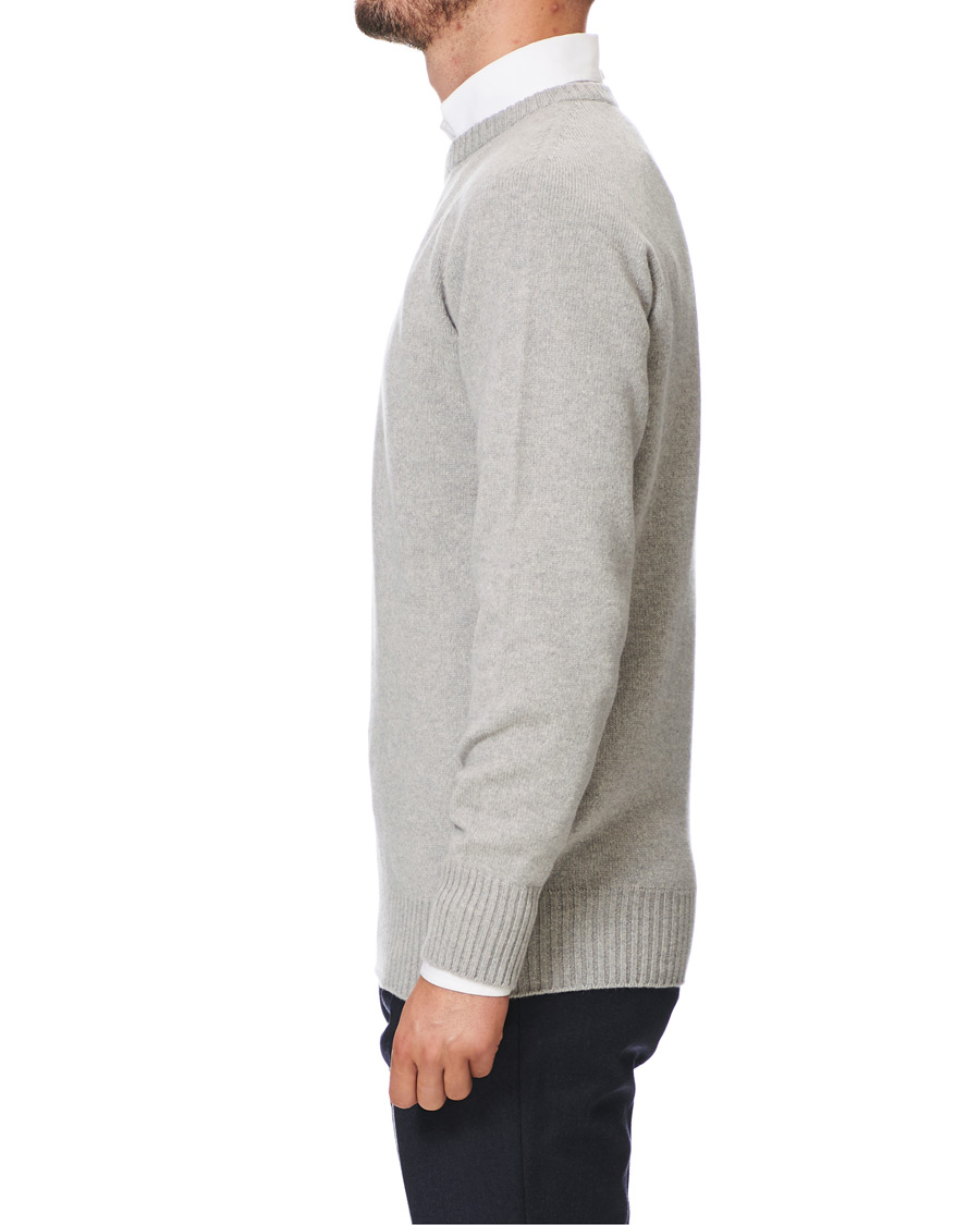 Herre | Gensere | Johnstons of Elgin | Knitted Wool/Cashmere Raglan Crew Neck Silver Grey