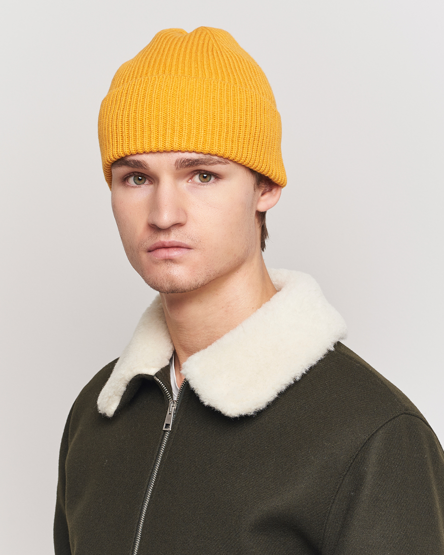 Herre | Colorful Standard Merino Wool Beanie Burned Yellow | Colorful Standard | Merino Wool Beanie Burned Yellow