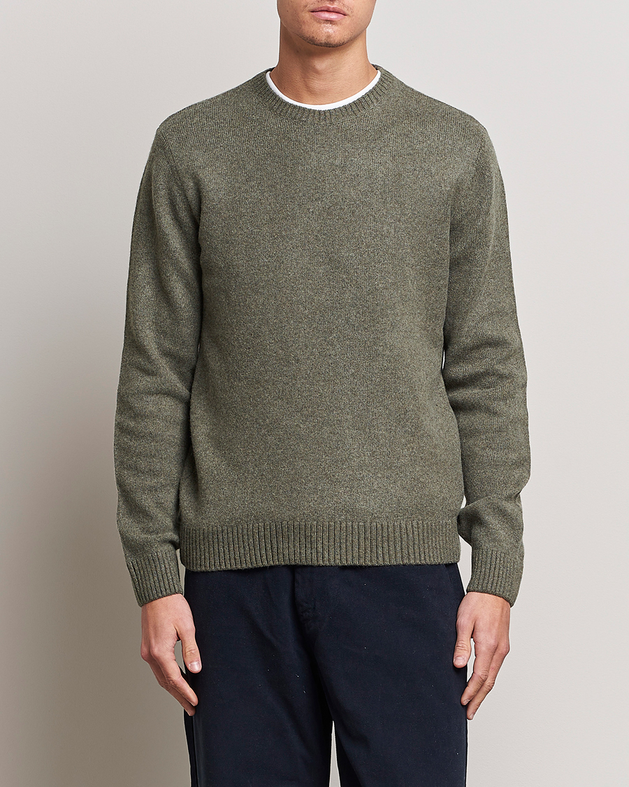 Herre | Klær | Colorful Standard | Classic Merino Wool Crew Neck Dusty Olive