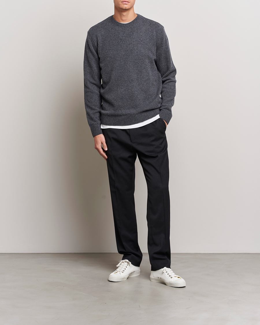 Herre | Gensere | Colorful Standard | Classic Merino Wool Crew Neck Lava Grey