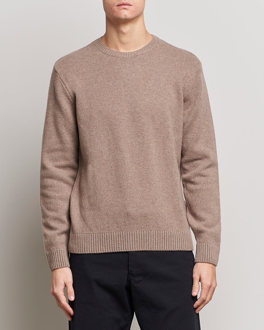 Herre | Klær | Colorful Standard | Classic Merino Wool Crew Neck Warm Taupe