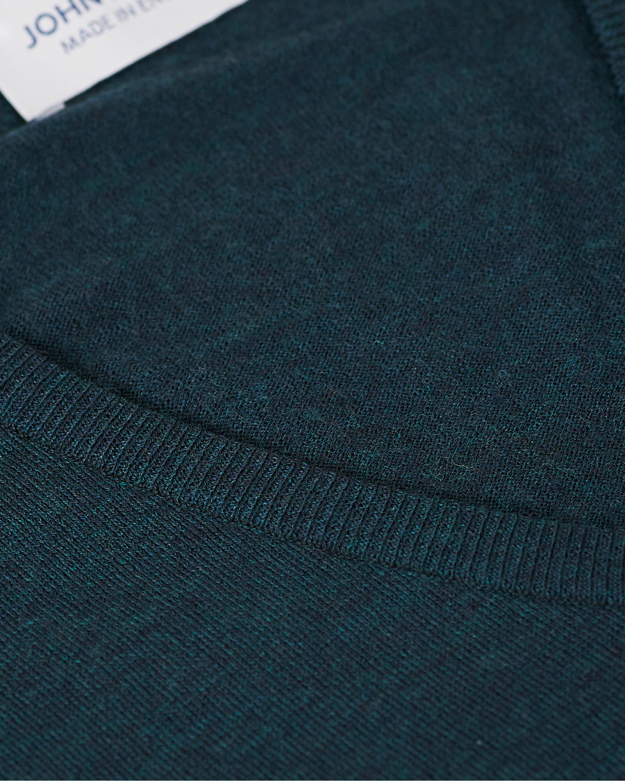 Herre | Gensere | John Smedley | Bobby Extra Fine Merino V-Neck Pullover Racing Green