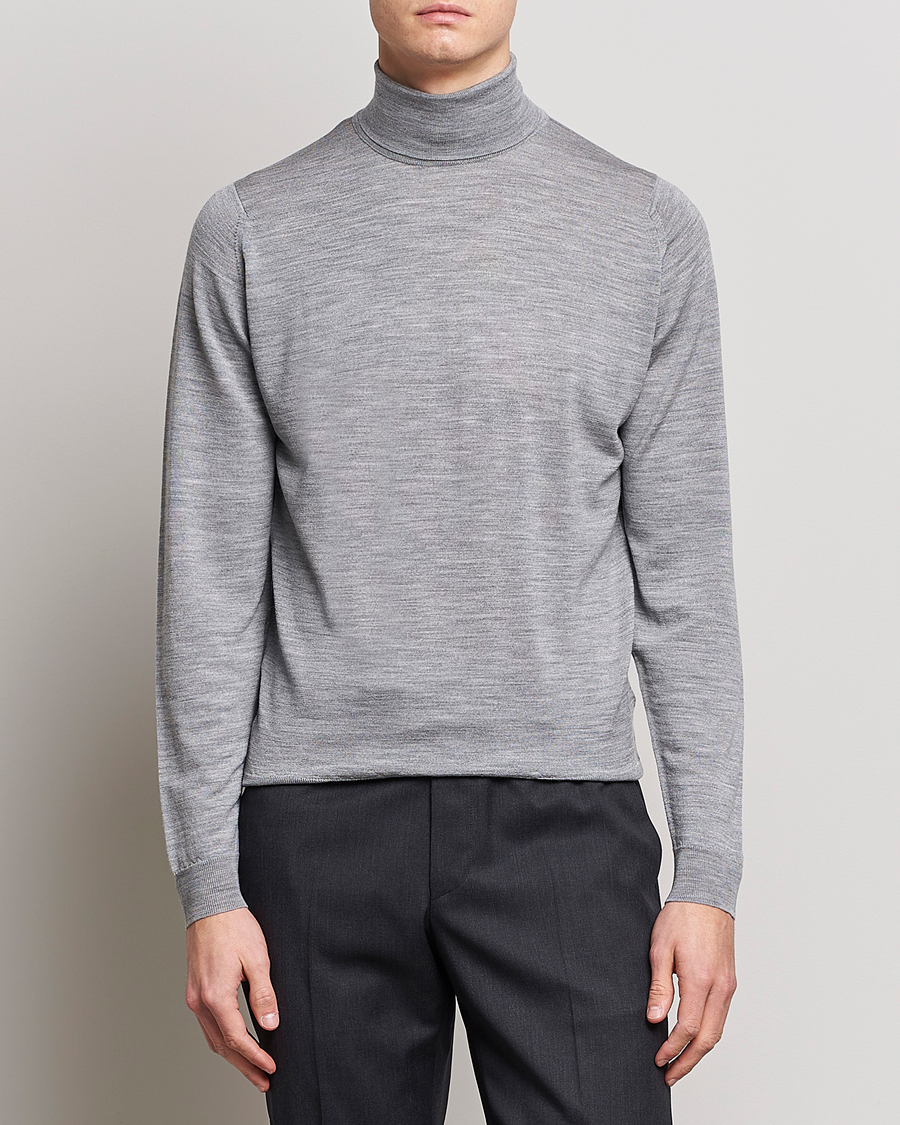 Herre | Tidløse klassikere | John Smedley | Cherwell Extra Fine Merino Rollneck Silver