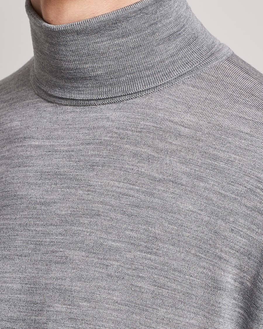 Herre | Gensere | John Smedley | Cherwell Extra Fine Merino Rollneck Silver