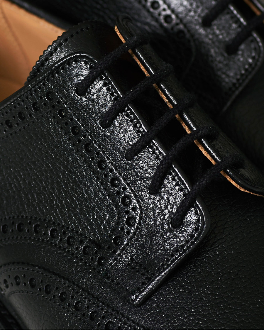 Herre | | Crockett & Jones x Tärnsjö Garveri | Pembroke Scotch Grain Vibram Black Calf