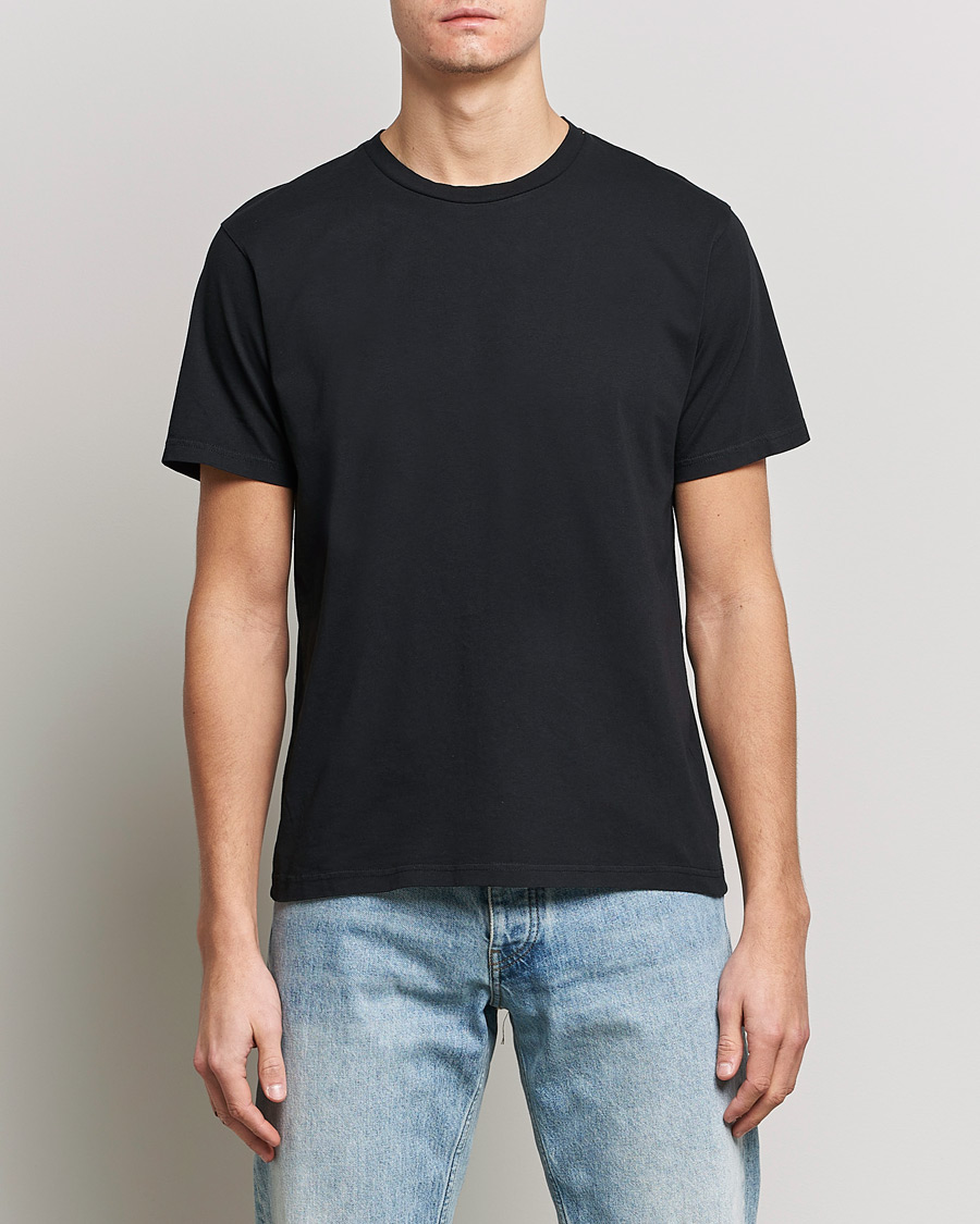 Herre | T-Shirts | Colorful Standard | Classic Organic T-Shirt Deep Black