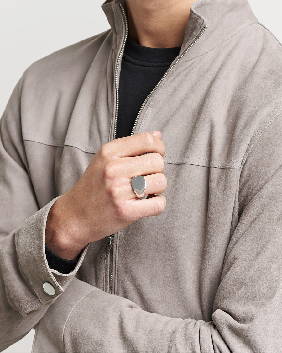 Herre | New Nordics | Tom Wood | Cushion Polished Ring Silver