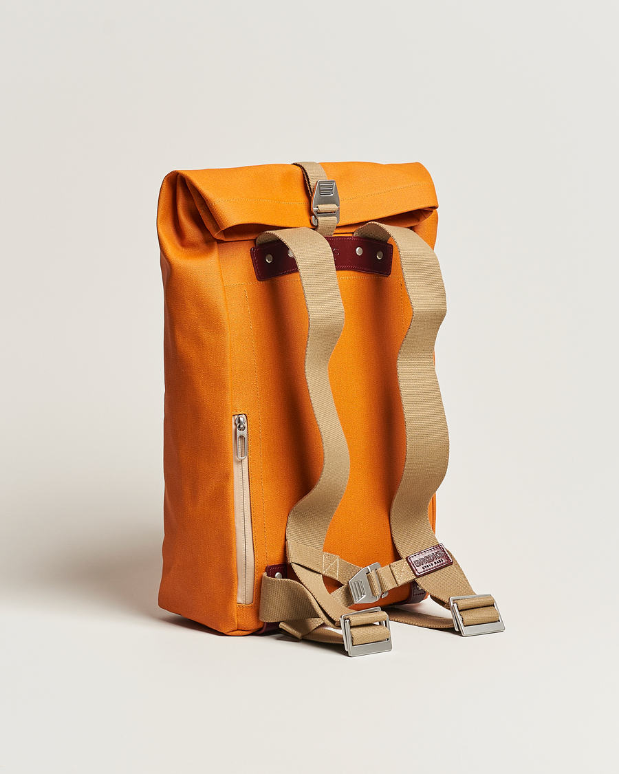 Herre | Vesker | Brooks England | Pickwick Cotton Canvas 26L Backpack Goose Beak/Maroon