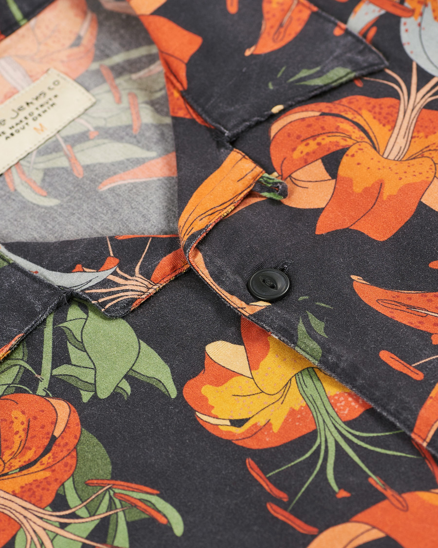 Herre | Skjorter | Nudie Jeans | Arvid Short Sleeve Shirt Lilies Black